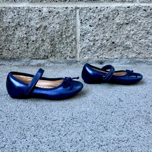 M&S Blue Ballet Flats Girls US 8.5 EU 25.5 Mary Jane Toddler Girl Shoes Bows - Picture 3 of 9